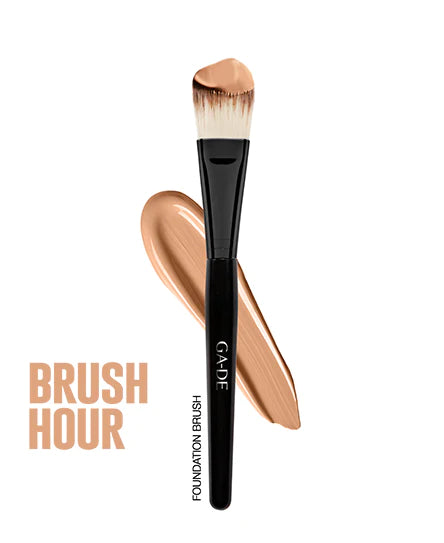 GADE PROFESSIONAL Foundation Brush | Flawless Coverage: GADE PROFESSIONAL Foundation Brush for Expert Makeup Application.